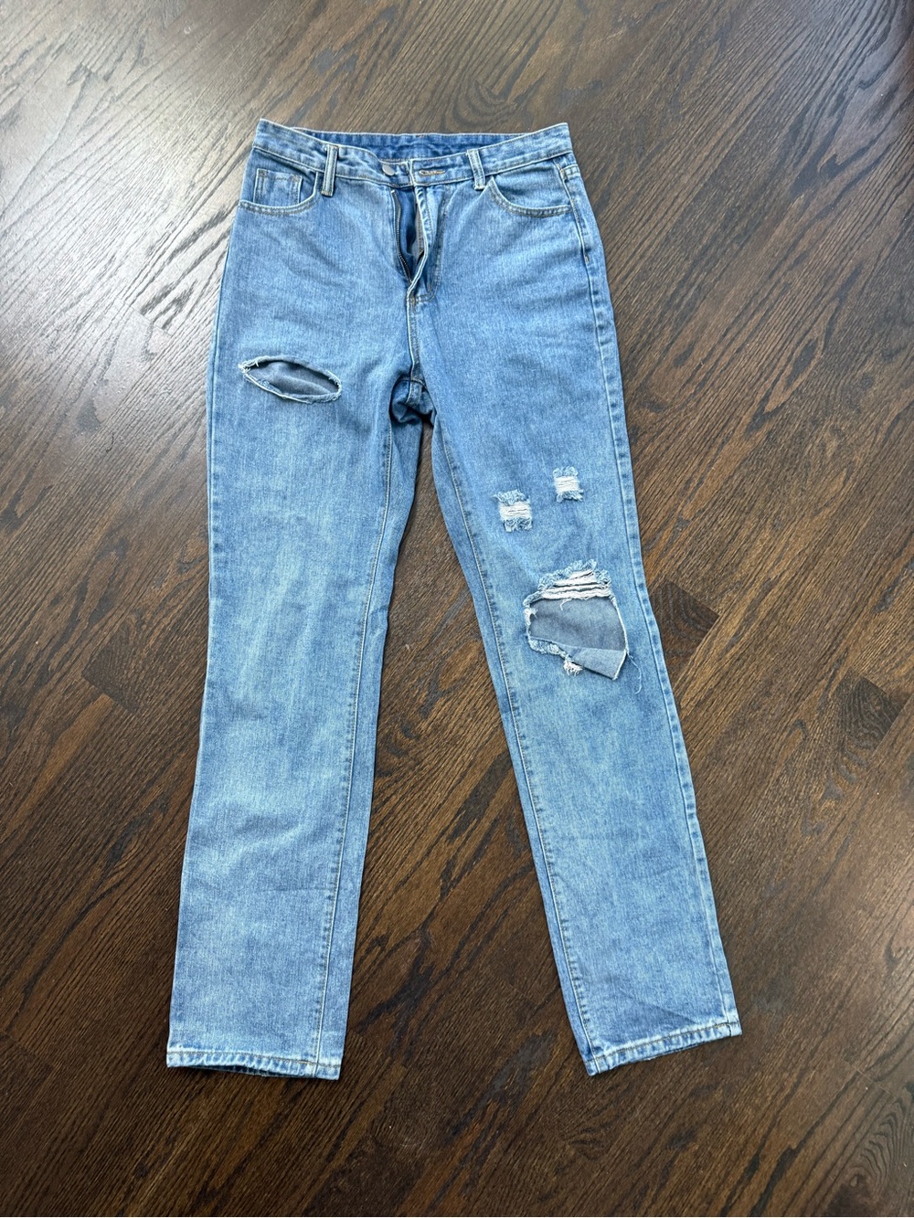 SHEIN Light Blue High-Rise Distressed Straight Jeans